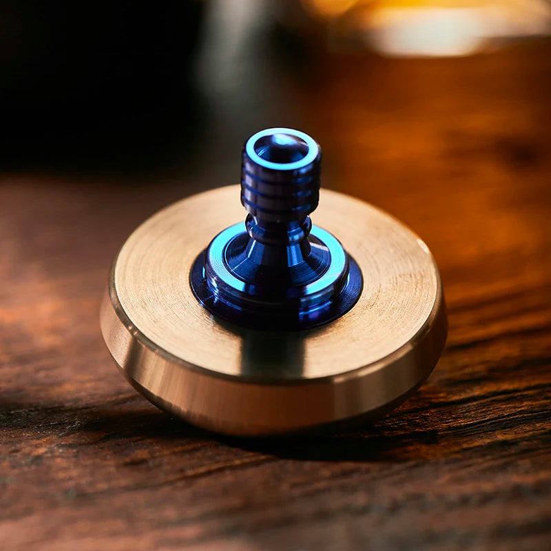 Spinning Top Gyro Metal Fidget Spinner Decompression Toy Hand Twisted Mechanical Gyroscope Office Spinner Ornaments Toys
