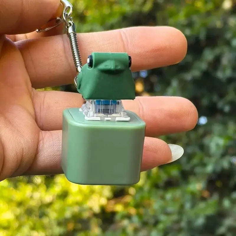 Frog Croaking Fidget Toy Frog Croaking Keychain with Sound LED Lights Stuff Fun Gift for Kids Boys Girls