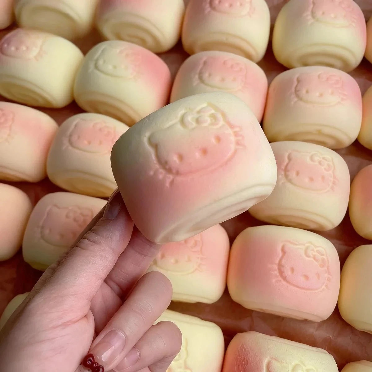 New Kitty Stress Relief Squeeze Toys Super Sticky Soft Kitty Milky Flavor Bread Toy Slow Rising Sticky Toys Children Best Gift